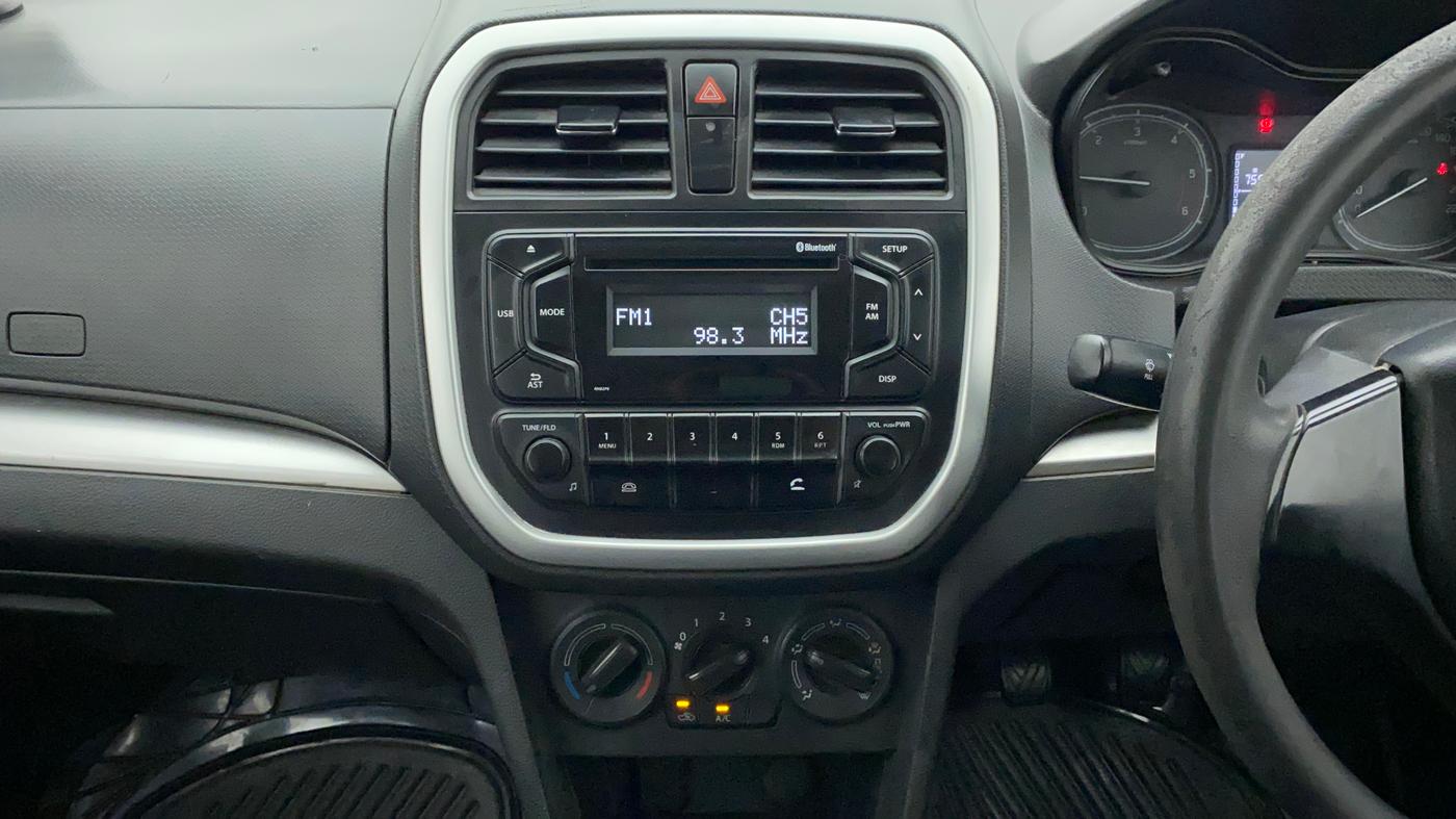 2016 Maruti Vitara Brezza VDI (O), Diesel, Manual, 99,340 km, Air Conditioner