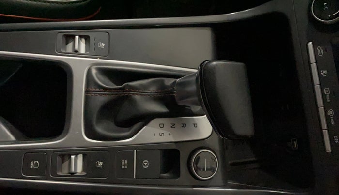 2020 Hyundai Creta SX (O) 1.4 TURBO DCT, Petrol, Automatic, 51,388 km, Gear Lever