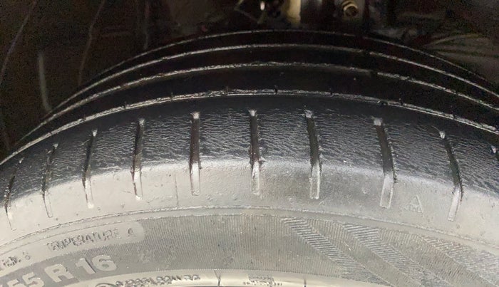 2019 Maruti Baleno ALPHA PETROL 1.2, Petrol, Manual, 52,291 km, Right Front Tyre Tread