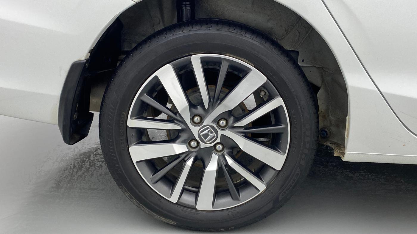 2020 Honda City 1.5L I-VTEC ZX CVT, Petrol, Automatic, 20,984 km, Right Rear Wheel