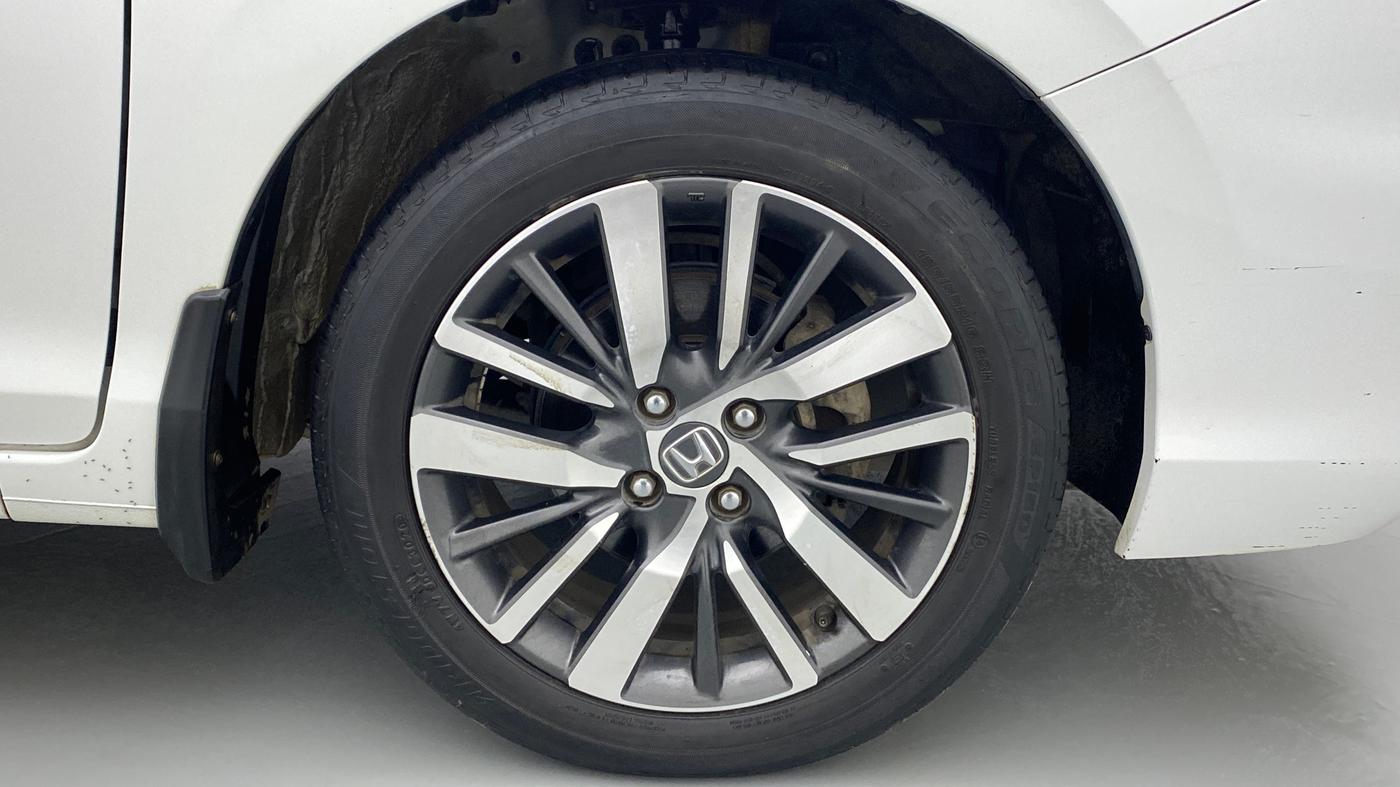2020 Honda City 1.5L I-VTEC ZX CVT, Petrol, Automatic, 20,984 km, Right Front Wheel