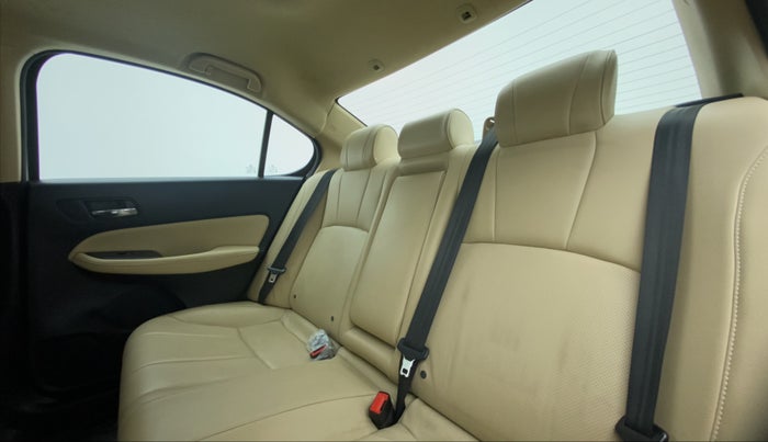 2020 Honda City 1.5L I-VTEC ZX CVT, Petrol, Automatic, 20,984 km, Right Side Rear Door Cabin