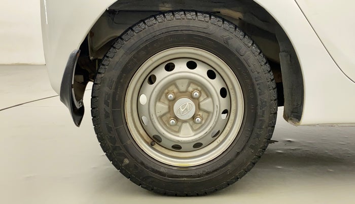 2016 Hyundai Eon ERA +, Petrol, Manual, 80,930 km, Right Rear Wheel