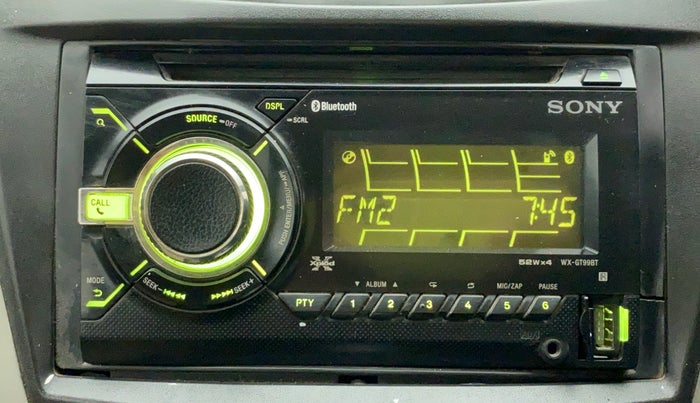 2016 Hyundai Eon ERA +, Petrol, Manual, 80,930 km, Infotainment System