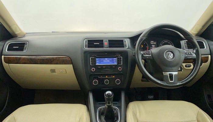 2012 Volkswagen Jetta COMFORTLINE TDI, Diesel, Manual, 1,17,927 km, Dashboard