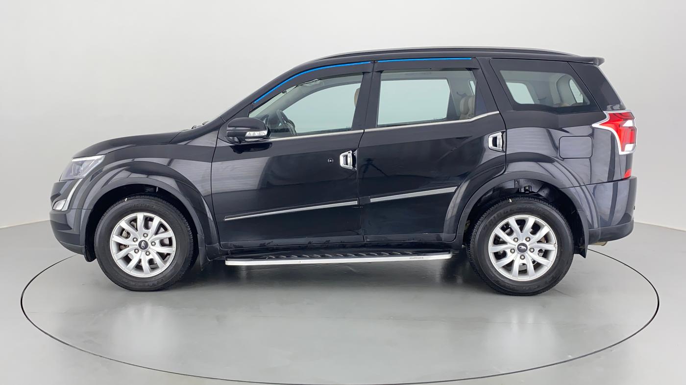 2021 Mahindra XUV500 W9 AT, Diesel, Automatic, 22,138 km, Left Side