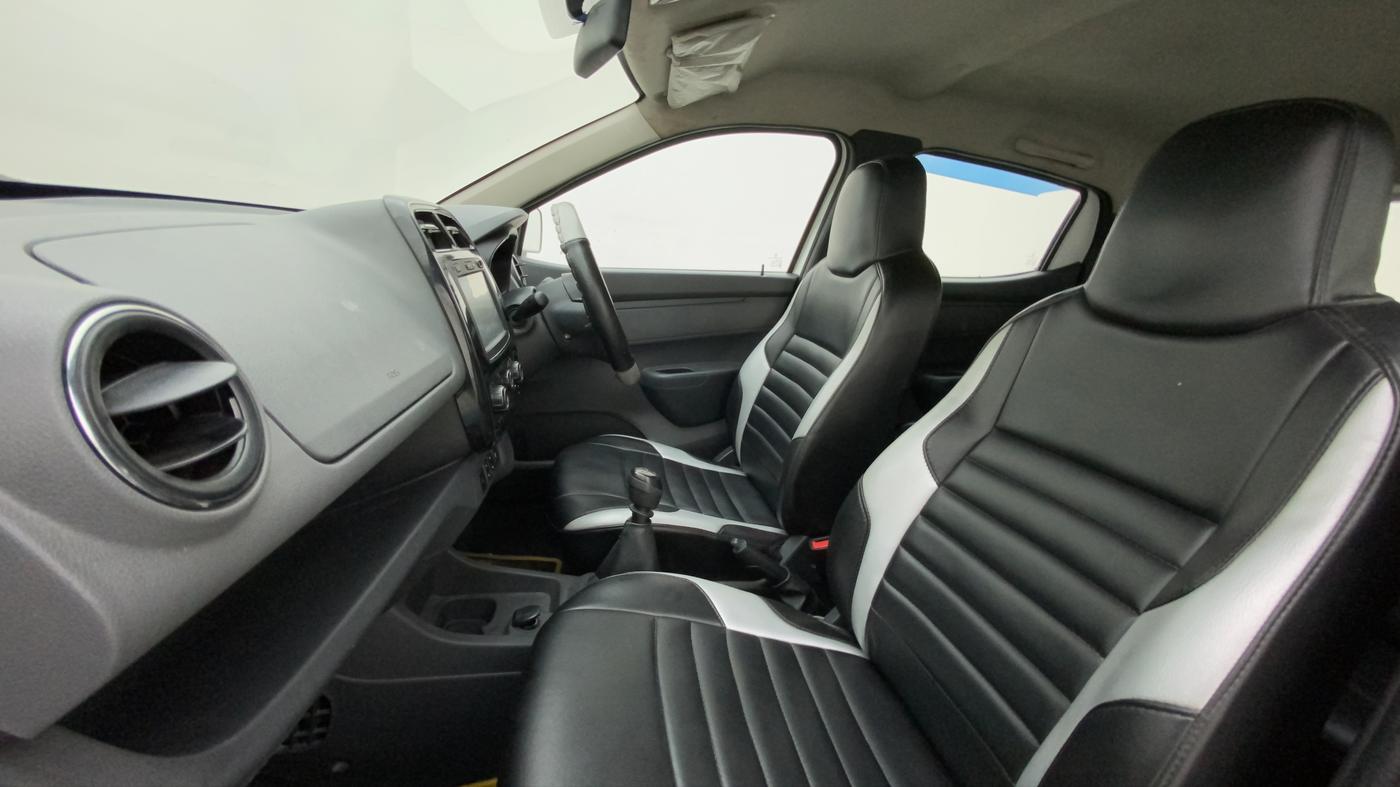 2016 Renault Kwid RXT 0.8 (O), Petrol, Manual, 37,599 km, Right Side Front Door Cabin