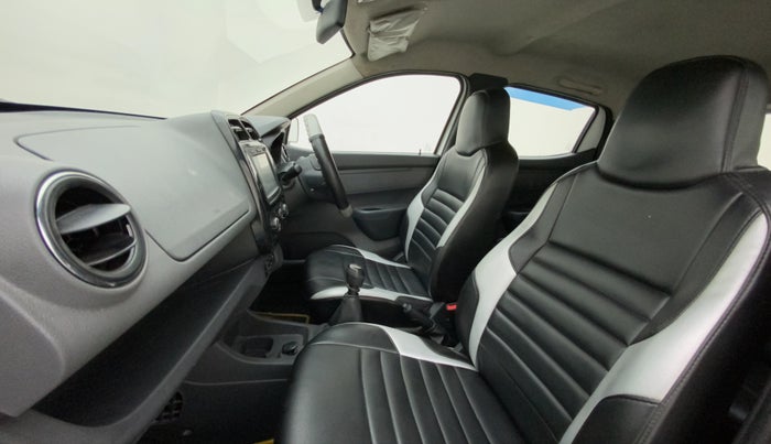 2016 Renault Kwid RXT 0.8 (O), Petrol, Manual, 37,599 km, Right Side Front Door Cabin