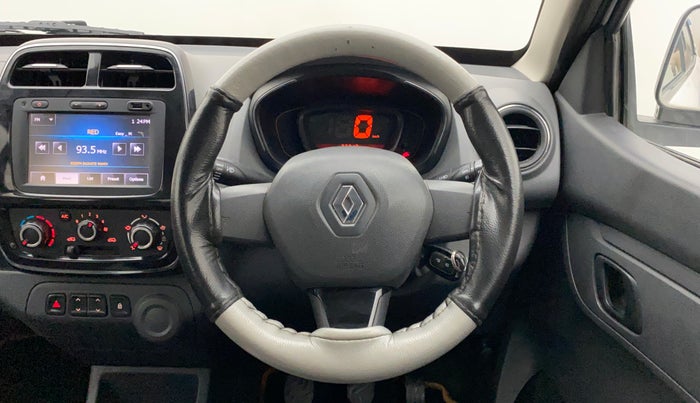 2016 Renault Kwid RXT 0.8 (O), Petrol, Manual, 37,599 km, Steering Wheel Close Up