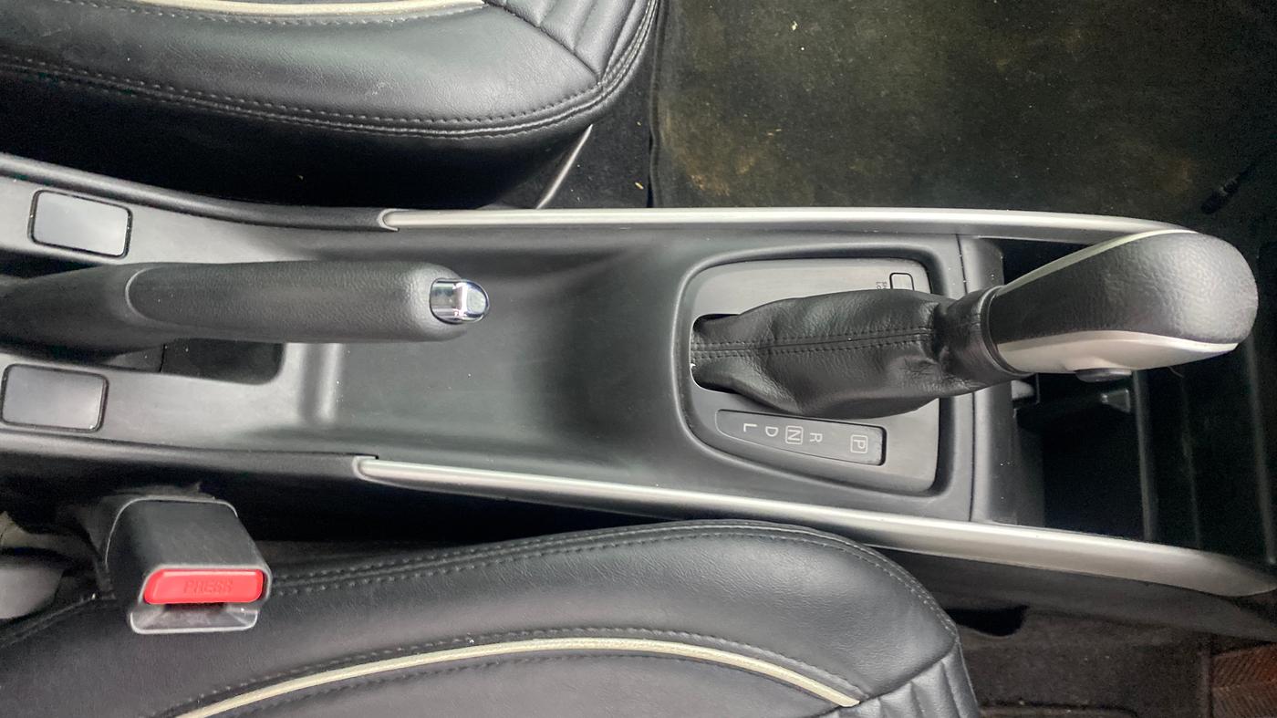 2018 Maruti Baleno ZETA CVT PETROL 1.2, Petrol, Automatic, 66,305 km, Gear Lever