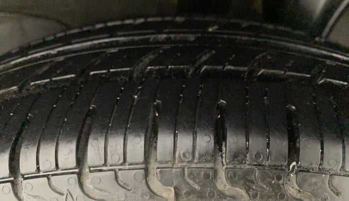 2021 Hyundai NEW SANTRO SPORTZ EXECUTIVE MT CNG, CNG, Manual, 17,658 km, Left Rear Tyre Tread