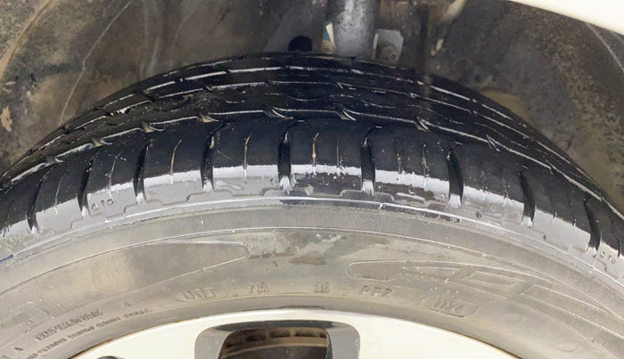 2022 Maruti Baleno ALPHA PETROL 1.2, Petrol, Manual, 1,03,153 km, Right Front Tyre Tread
