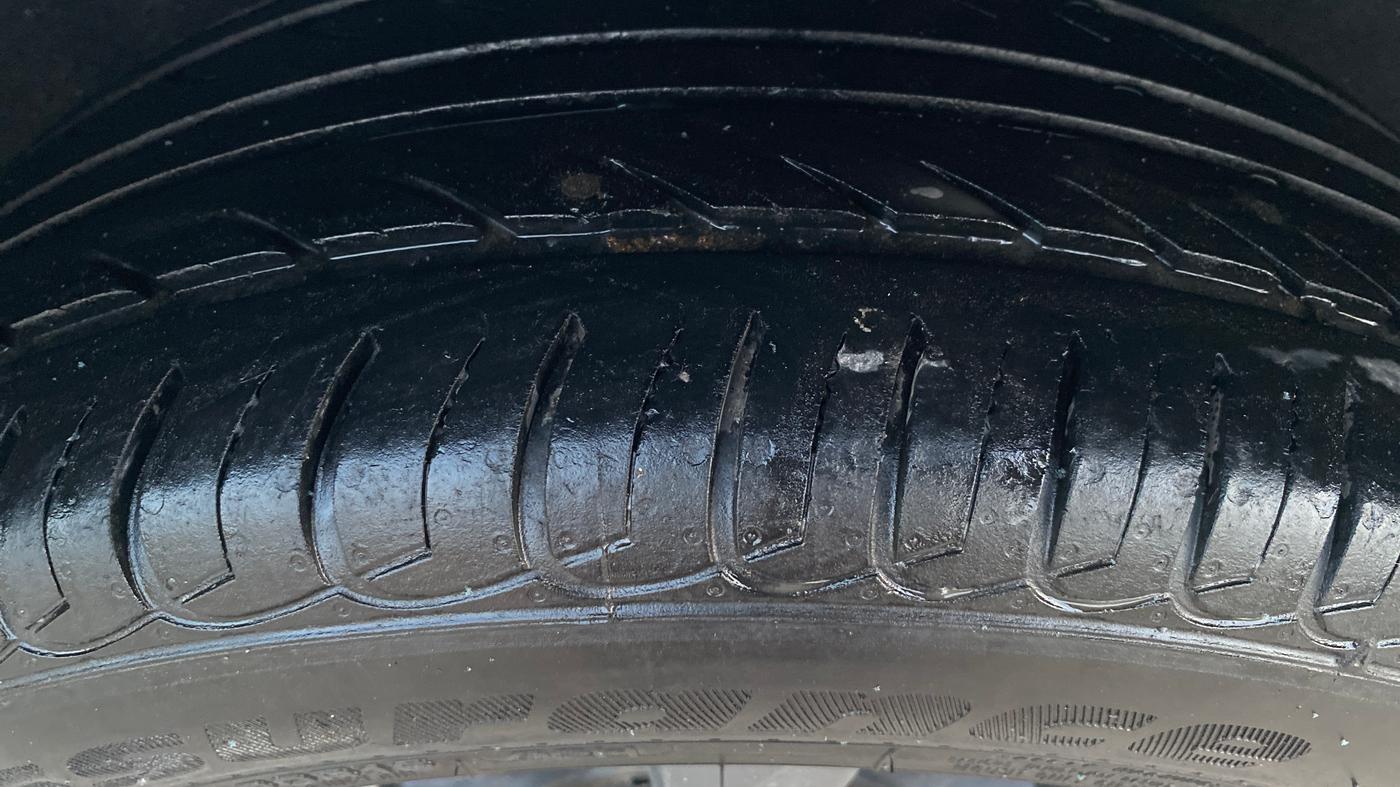2020 Ford Ecosport TITANIUM 1.5L PETROL, Petrol, Manual, 73,275 km, Right Rear Tyre Tread