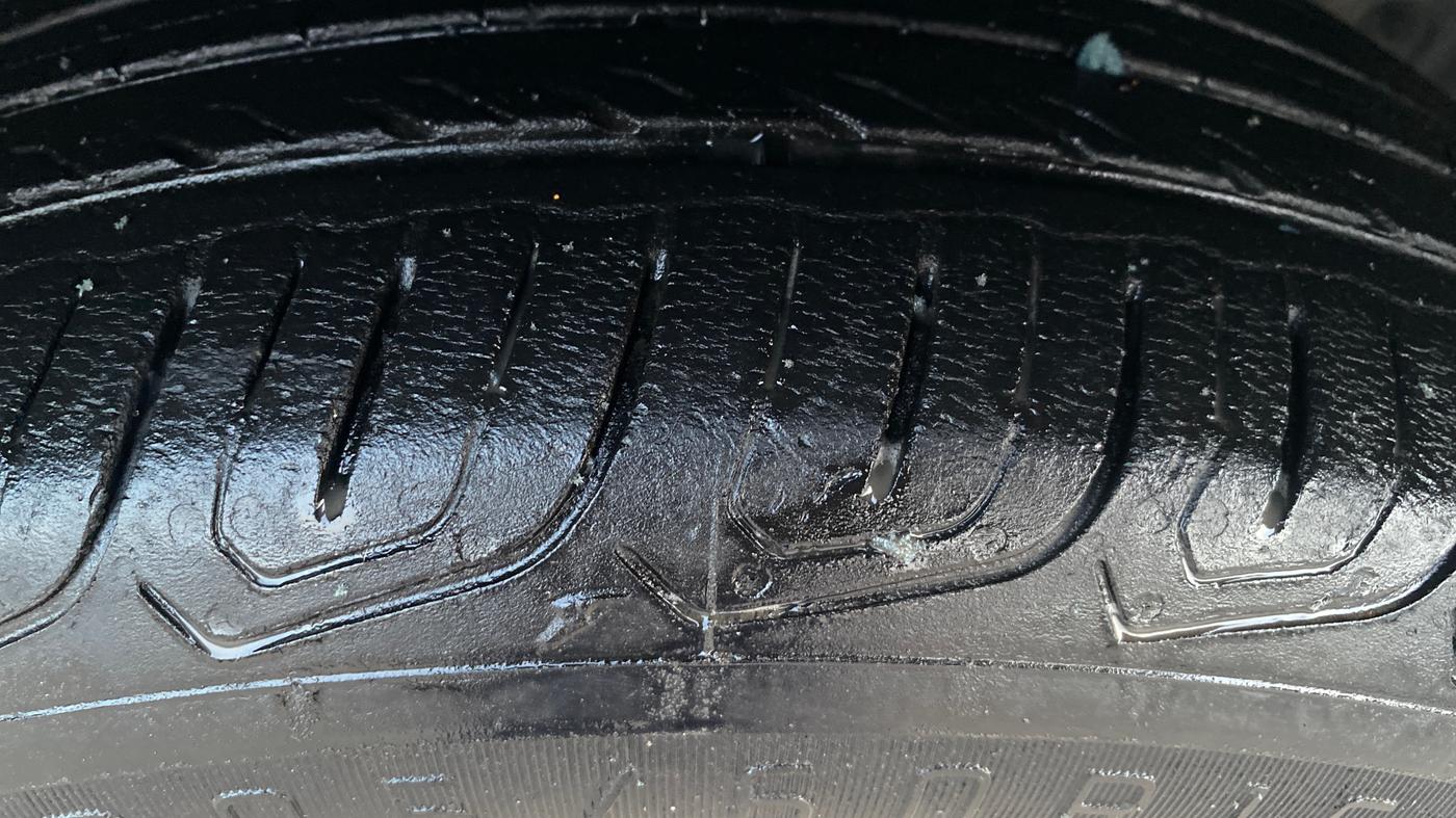 2020 Ford Ecosport TITANIUM 1.5L PETROL, Petrol, Manual, 73,275 km, Right Front Tyre Tread