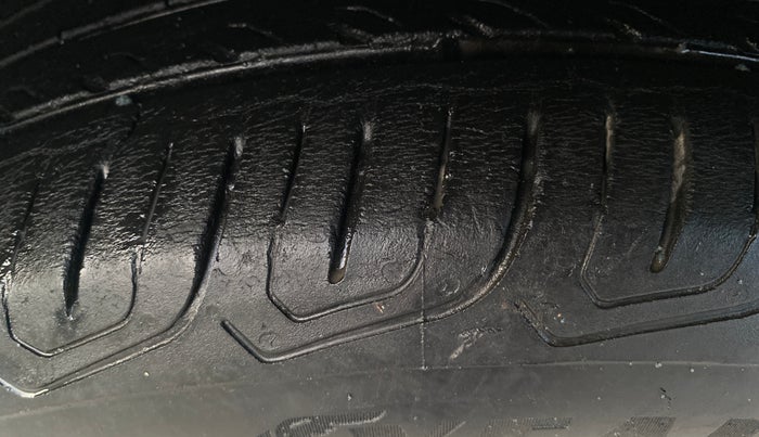 2020 Ford Ecosport TITANIUM 1.5L PETROL, Petrol, Manual, 73,275 km, Left Front Tyre Tread