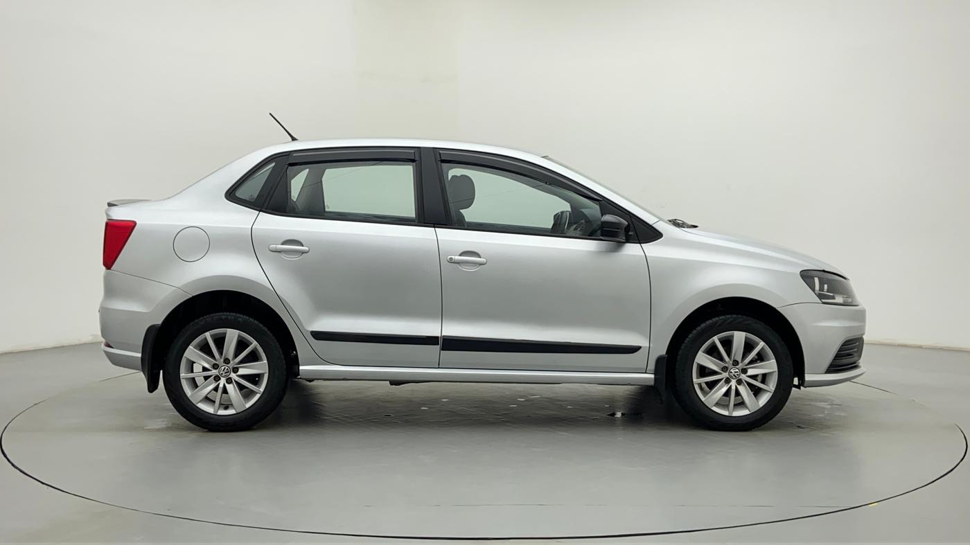 2017 Volkswagen Ameo COMFORTLINE 1.2, Petrol, Manual, 17,810 km, Right Side