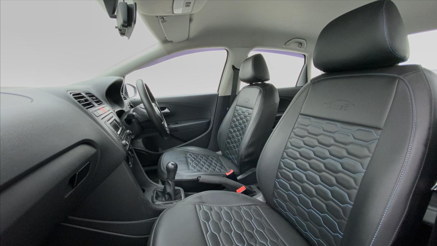 2017 Volkswagen Ameo COMFORTLINE 1.2, Petrol, Manual, 17,810 km, Right Side Front Door Cabin