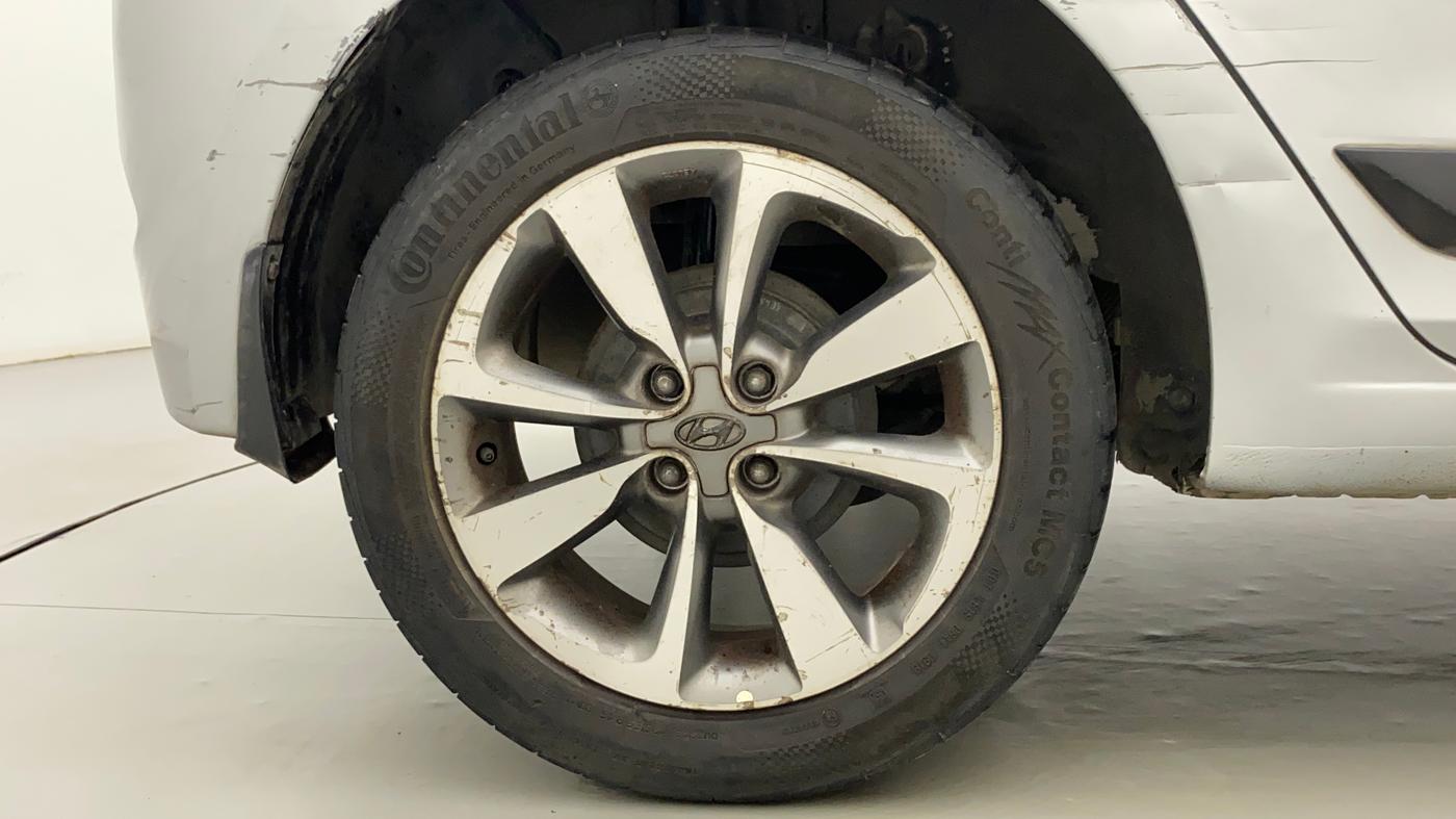 2015 Hyundai Elite i20 ASTA 1.2, Petrol, Manual, 62,605 km, Right Rear Wheel