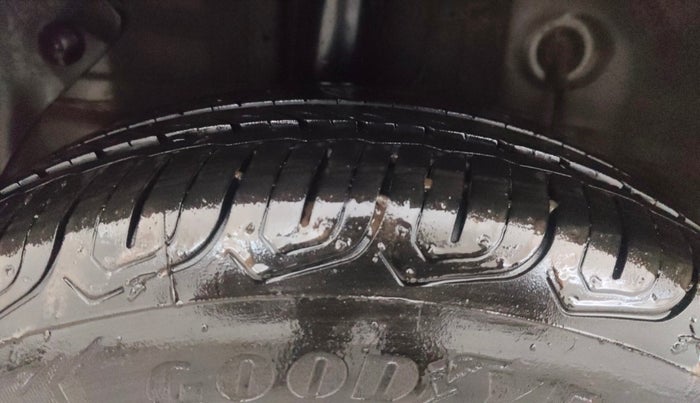 2016 Hyundai Elite i20 SPORTZ 1.2, Petrol, Manual, 71,856 km, Right Rear Tyre Tread