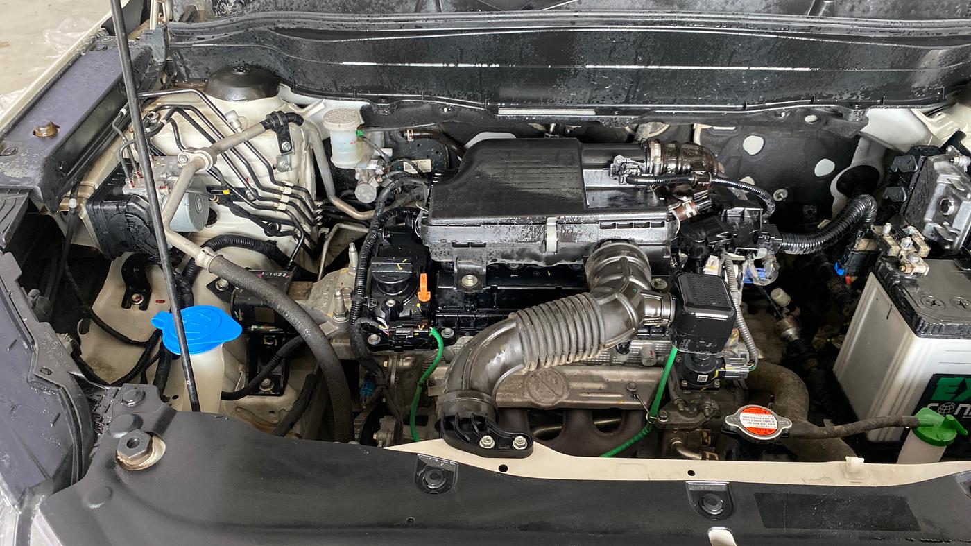 2022 Maruti Grand Vitara ALPHA SMART HYBRID AT DUAL TONE, Petrol, Automatic, 47,818 km, Engine View - Right
