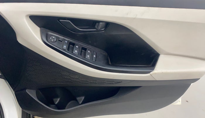 2020 Hyundai Creta E 1.5 DIESEL, Diesel, Manual, 73,011 km, Driver Side Door Panels Control