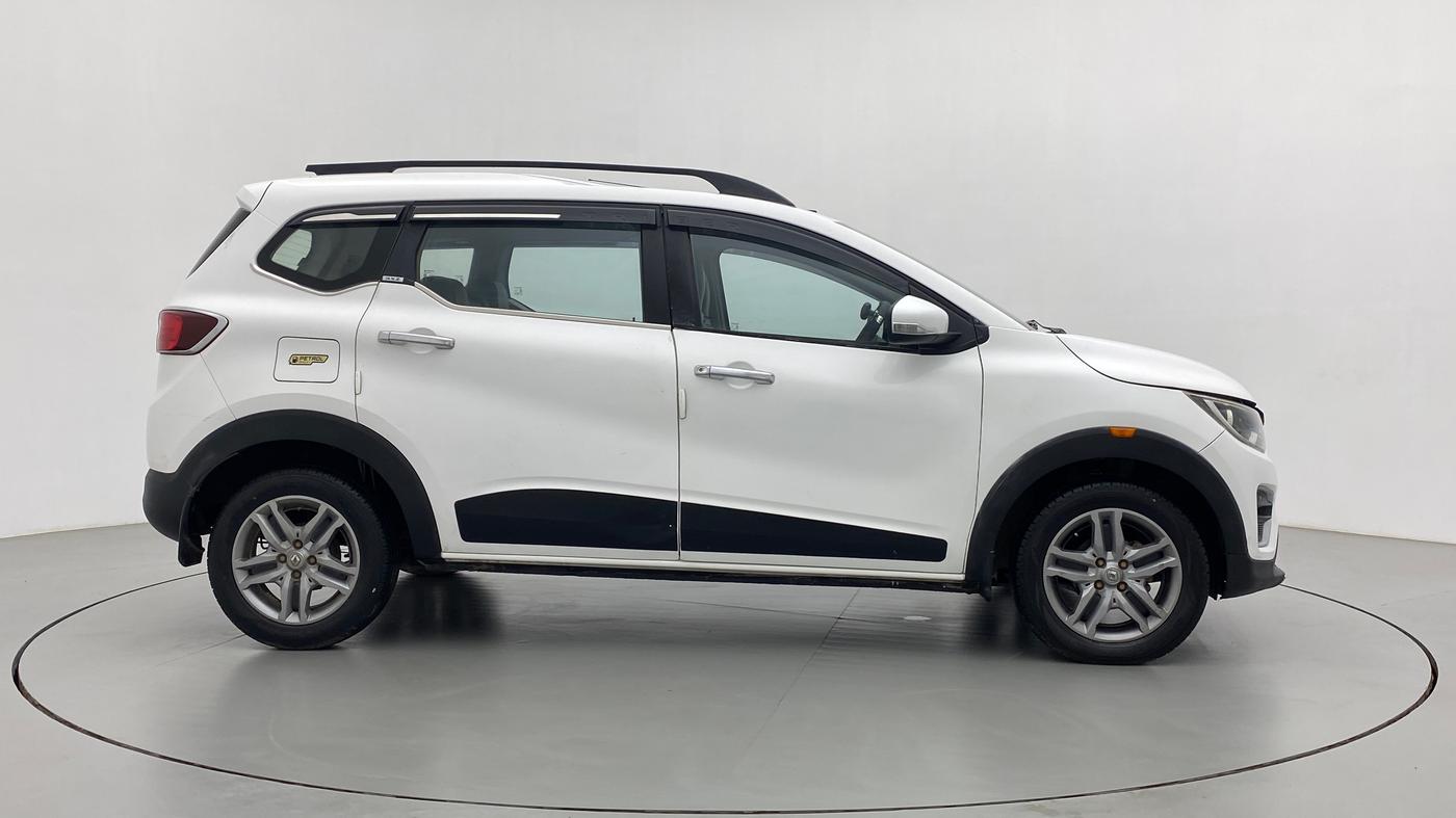 2019 Renault TRIBER RXZ, Petrol, Manual, 34,280 km, Right Side View