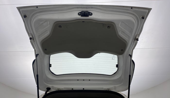 2019 Renault TRIBER RXZ, Petrol, Manual, 34,280 km, Boot Door Open