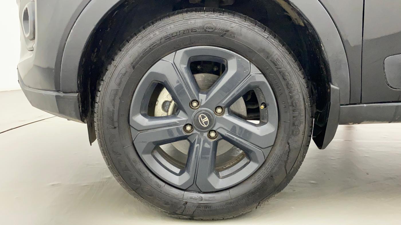 2022 Tata NEXON XZA PLUS (HS) PETROL DARK EDITION, Petrol, Automatic, 10,353 km, Left Front Wheel