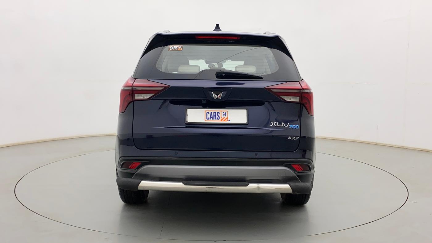 2022 Mahindra XUV700 AX 7 P MT 7 STR, Petrol, Manual, 18,849 km, Back/Rear