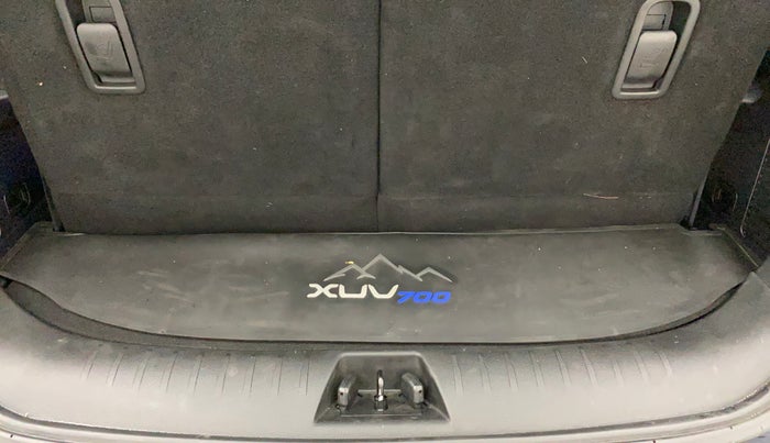 2022 Mahindra XUV700 AX 7 P MT 7 STR, Petrol, Manual, 18,849 km, Boot Inside