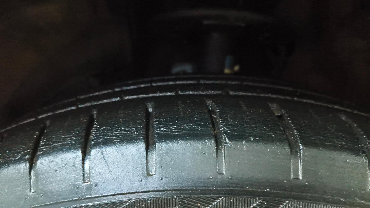 2022 Maruti Baleno ALPHA 1.2 AGS, Petrol, Automatic, 53,390 km, Left Front Tyre Tread