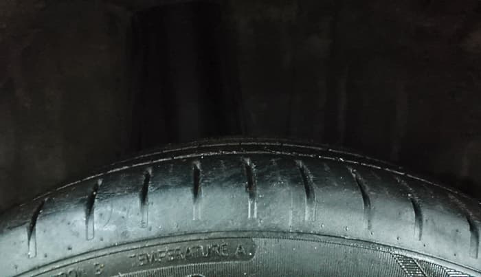 2022 Maruti Baleno ALPHA 1.2 AGS, Petrol, Automatic, 53,390 km, Right Rear Tyre Tread