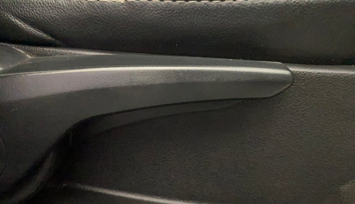 2019 Tata Tiago XZA PLUS PETROL, Petrol, Automatic, 59,425 km, Driver Side Adjustment Panel