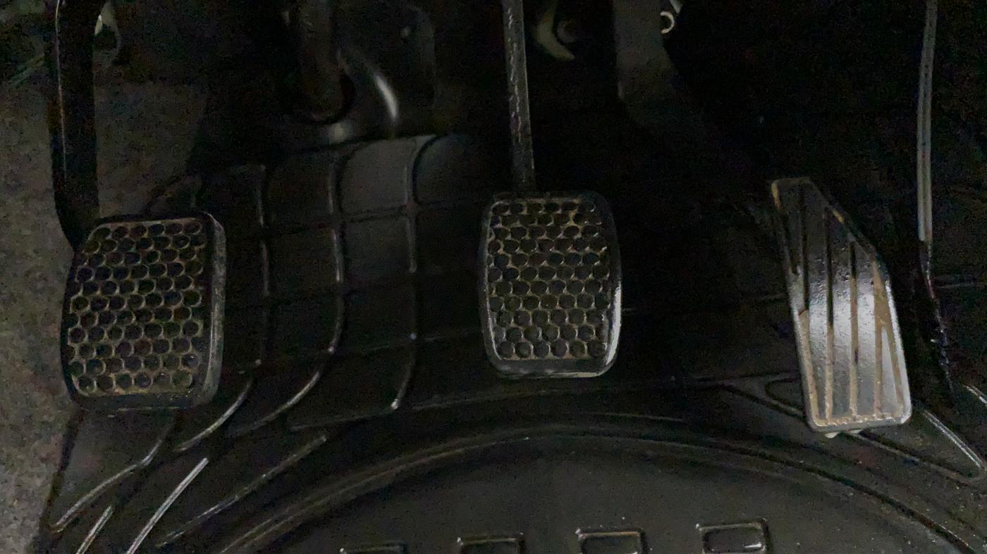 2018 Maruti Alto K10 VXI P, Petrol, Manual, 29,969 km, Pedals