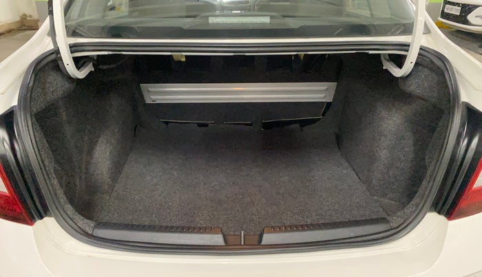 2021 Skoda Rapid AMBITION AT TSI, Petrol, Automatic, 22,711 km, Boot Inside