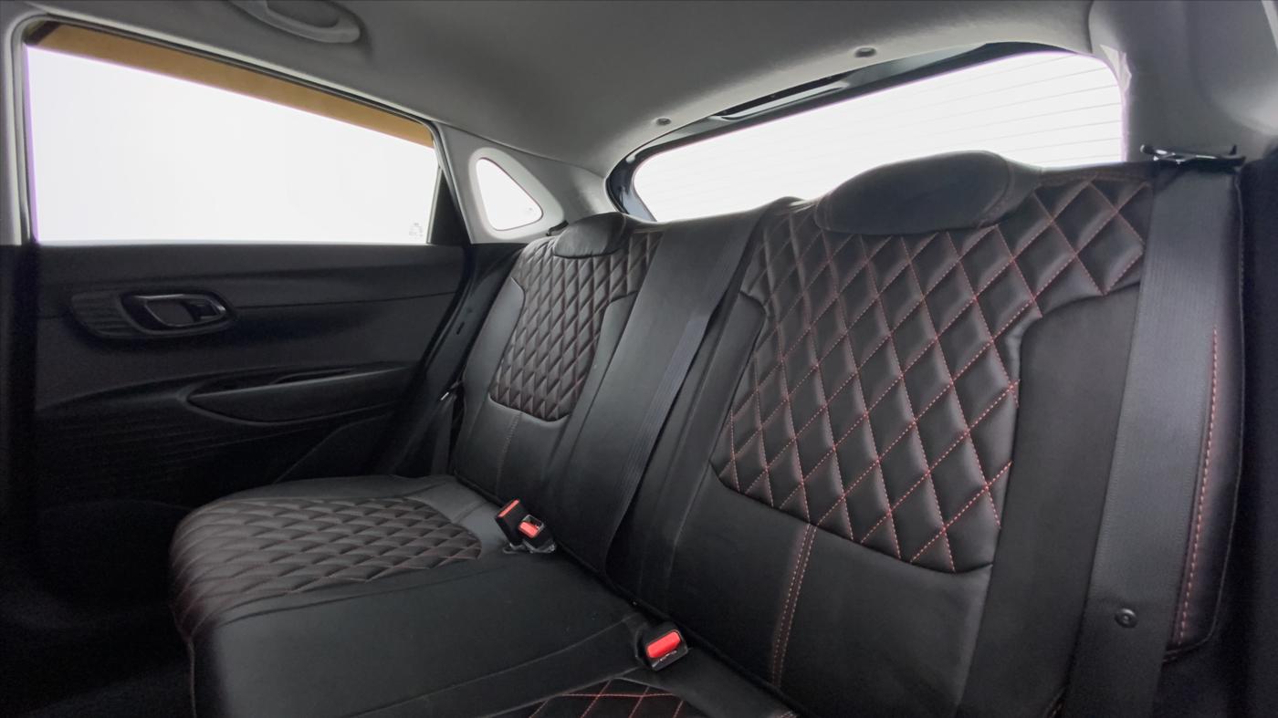 2021 Hyundai NEW I20 SPORTZ 1.2 MT, Petrol, Manual, 3,014 km, Right Side Rear Door Cabin
