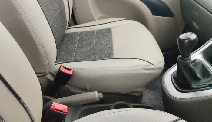 2015 Hyundai i10 SPORTZ 1.1, Petrol, Manual, 12,345 km, Gear Lever