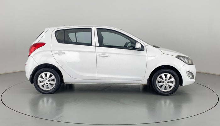 2014 Hyundai i20 SPORTZ 1.2 VTVT, Petrol, Manual, 59,025 km, Right Side View