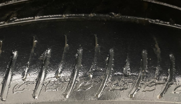 2019 Hyundai VENUE SX PLUS 1.0 TURBO DCT, Petrol, Automatic, 70,291 km, Right Front Tyre Tread