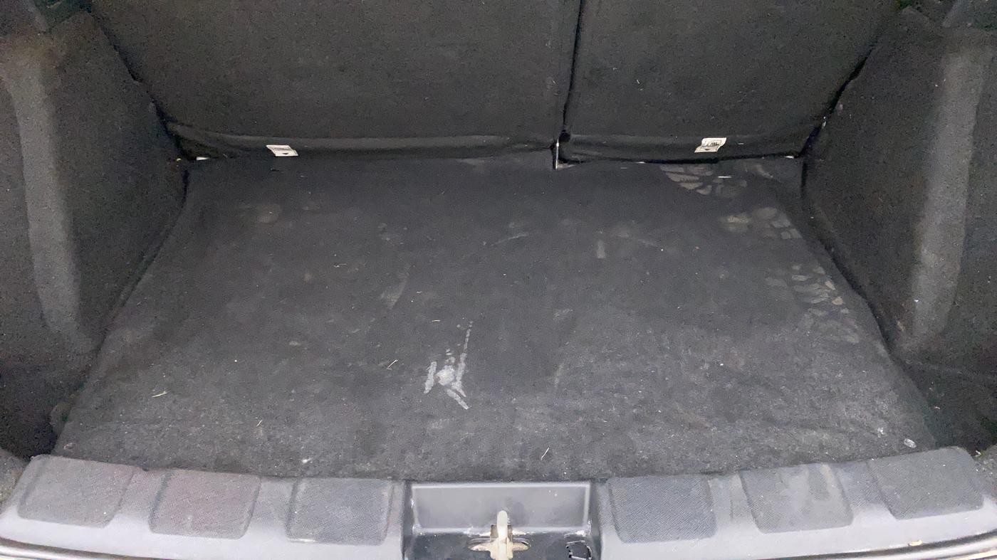 2018 Tata NEXON XZA PLUS PETROL DUAL TONE, Petrol, Automatic, 64,871 km, Boot Inside