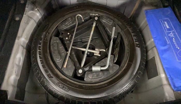 2018 Tata NEXON XT PETROL, Petrol, Manual, 19,070 km, Spare Tyre