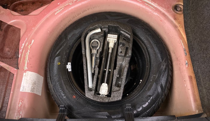 2014 Volkswagen Cross Polo HIGHLINE TDI, Diesel, Manual, 96,624 km, Spare Tyre