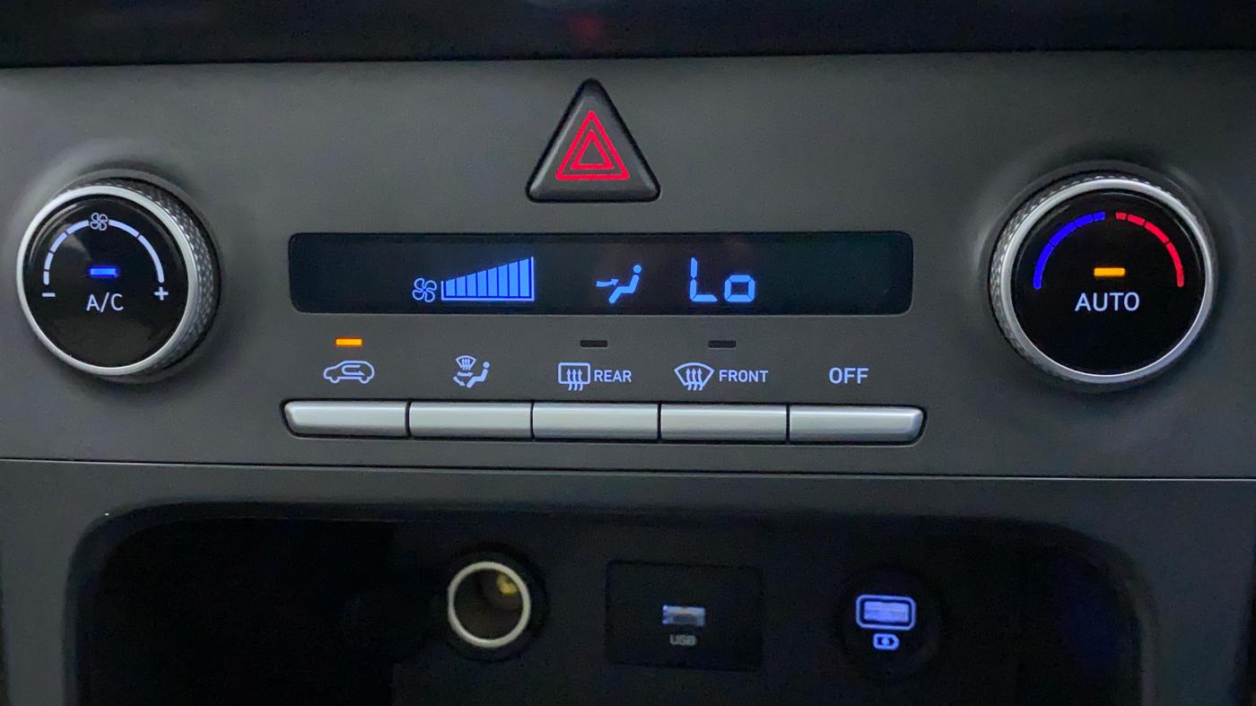 2020 Hyundai Creta SX 1.5 PETROL, Petrol, Manual, 30,359 km, Automatic Climate Control