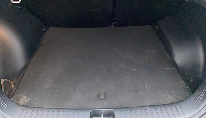 2020 Hyundai Creta SX 1.5 PETROL, Petrol, Manual, 30,359 km, Boot Inside