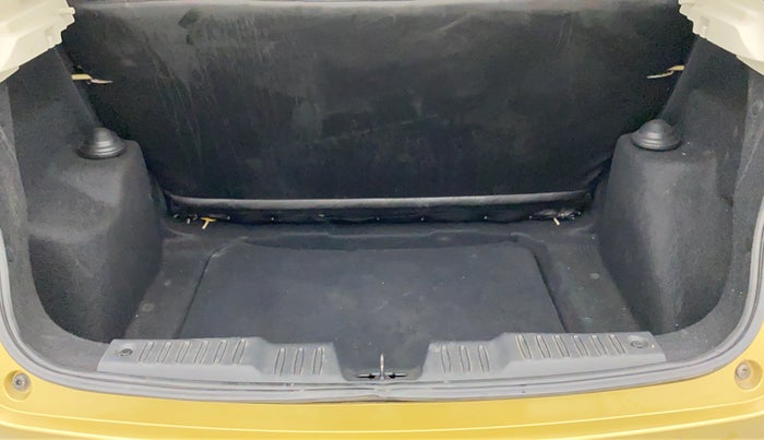 2021 Tata ALTROZ XE PETROL, Petrol, Manual, 10,427 km, Dicky (Boot door) - Parcel tray missing