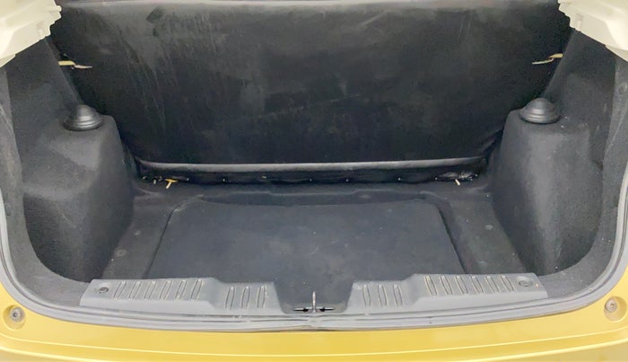 2021 Tata ALTROZ XE PETROL, Petrol, Manual, 10,427 km, Boot Inside