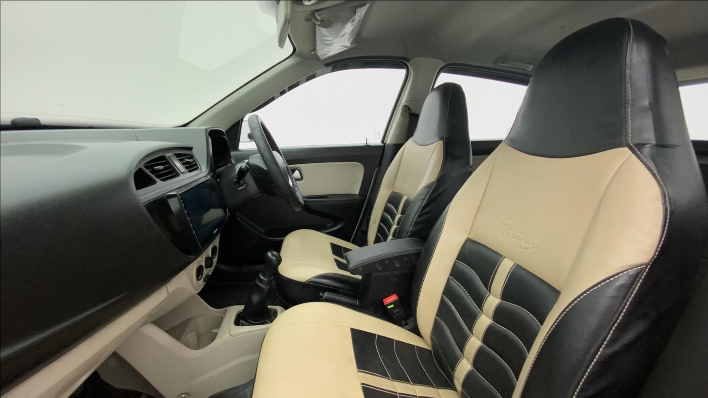 2020 Maruti Alto LXI CNG, CNG, Manual, 35,884 km, Right Side Front Door Cabin