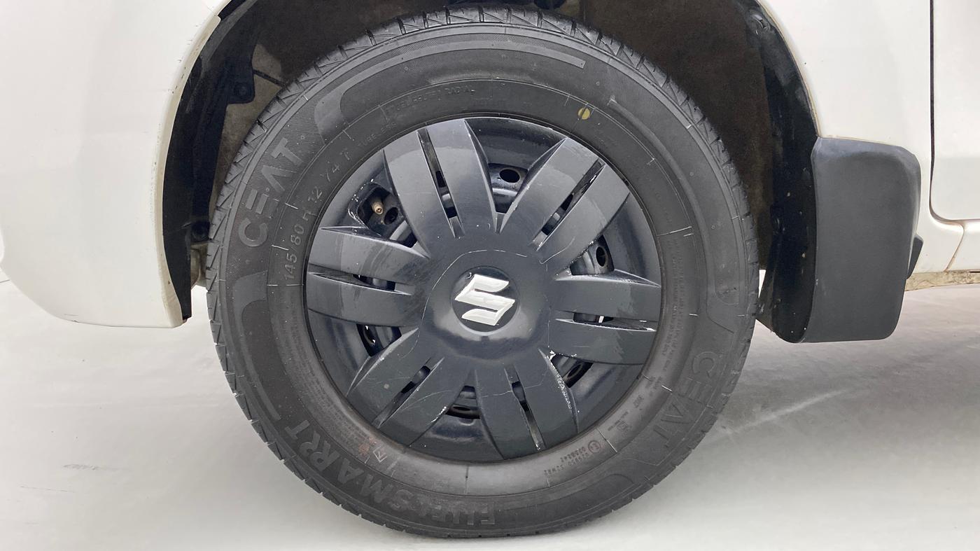 2020 Maruti Alto LXI CNG, CNG, Manual, 35,884 km, Left Front Wheel
