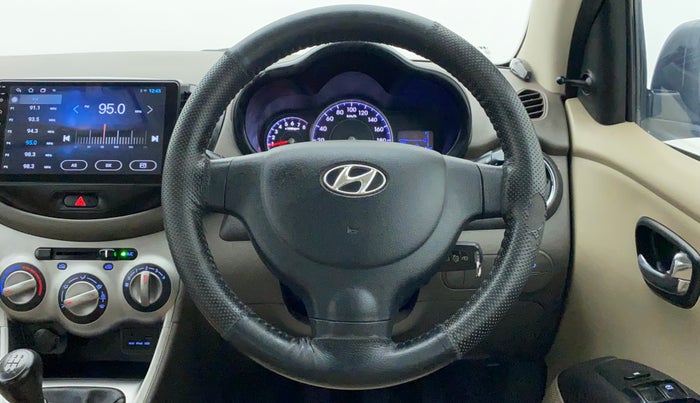 2014 Hyundai i10 SPORTZ 1.1, Petrol, Manual, 58,258 km, Steering Wheel Close Up