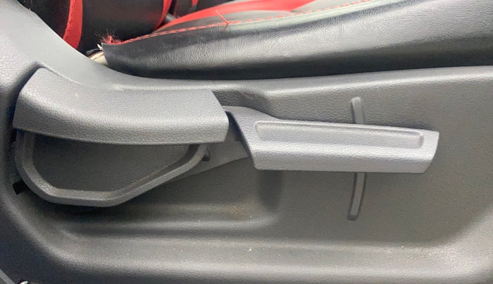 2022 Hyundai AURA S 1.2 CRDI, Diesel, Manual, 64,920 km, Driver Side Adjustment Panel